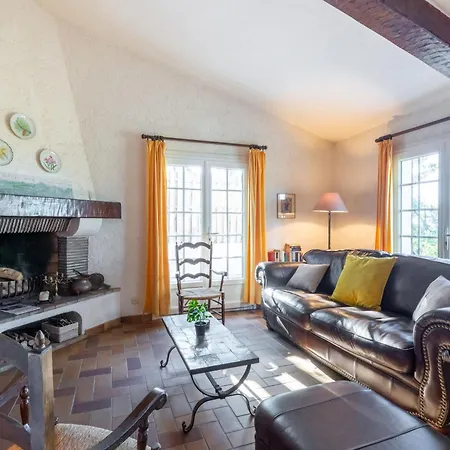 Casa de Férias La Bartavelle By Interhome Les Issambres